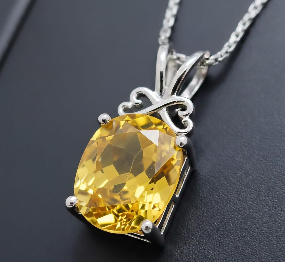 Yellow Sapphire Pendant